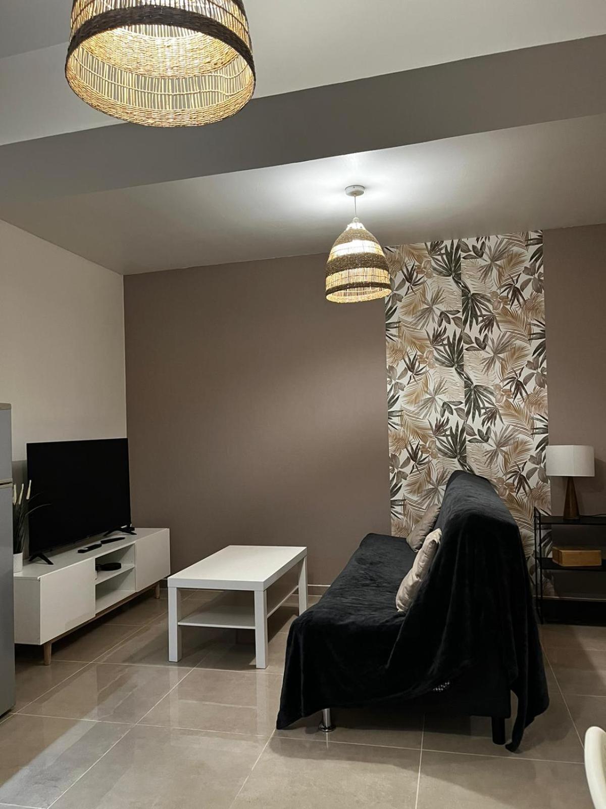 Appartement Des Carmes Nîmes Buitenkant foto